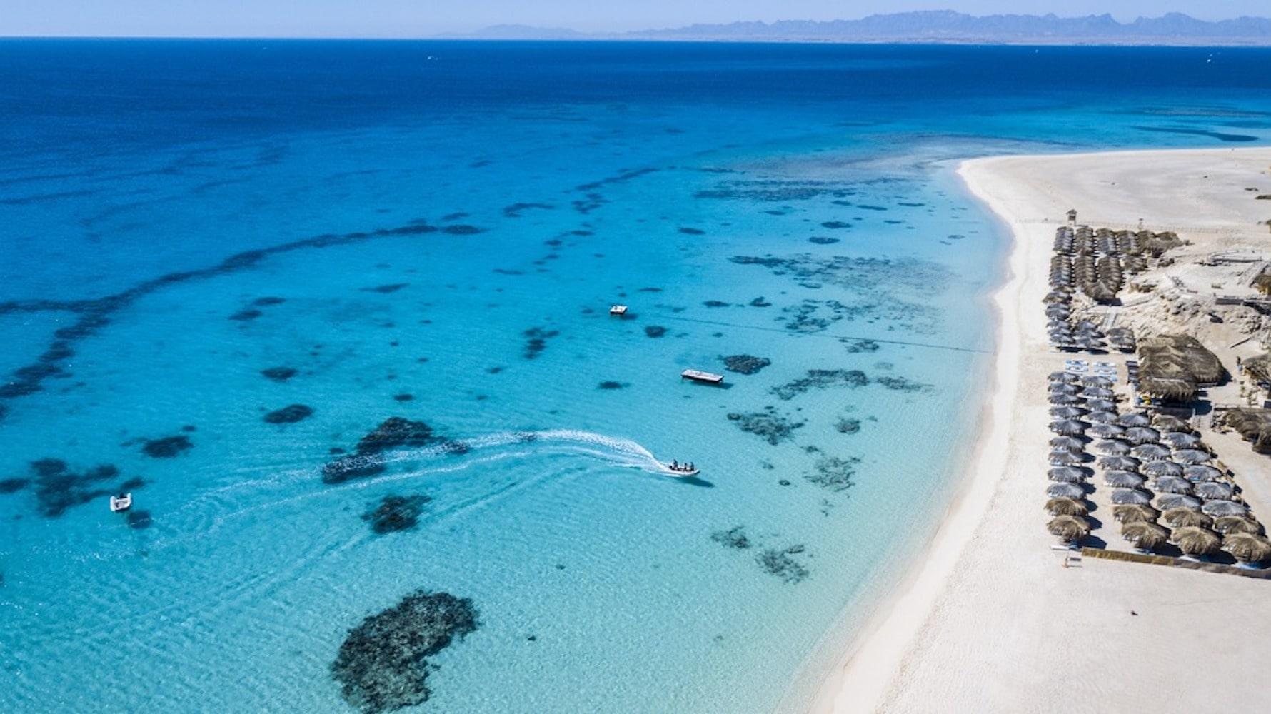 Boat Trip to Mahmya Island