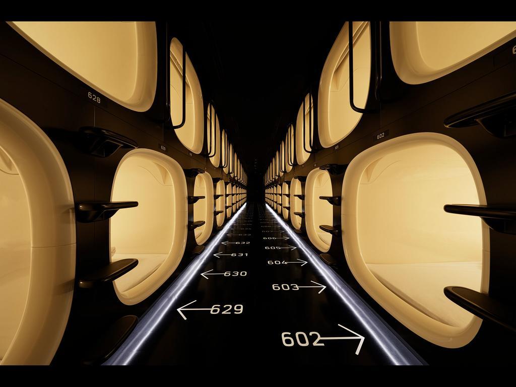  capsule hotel
