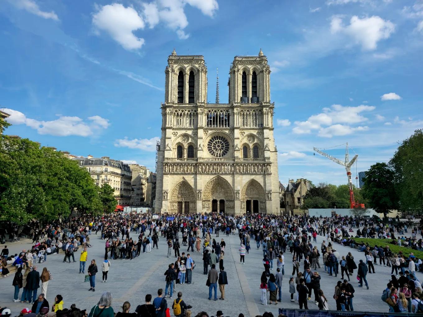 Notre-Dame Cathedral facade on the Île de la Cité, Paris