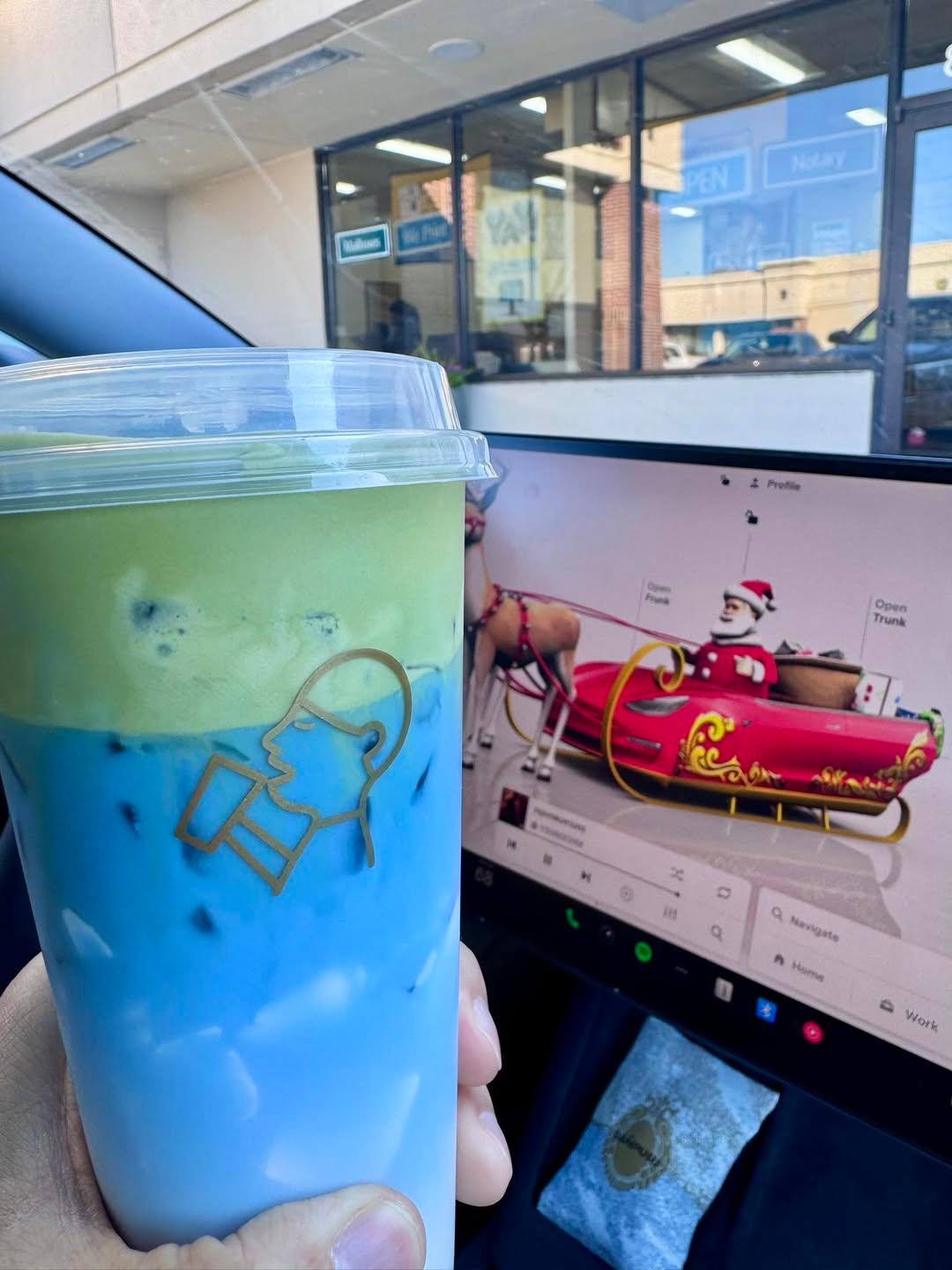 Blue Coconut Matcha drink at HEYTEA NYC with two-tone coconut and matcha layers